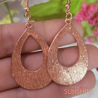 E007 Gold Tear Drop Dangles